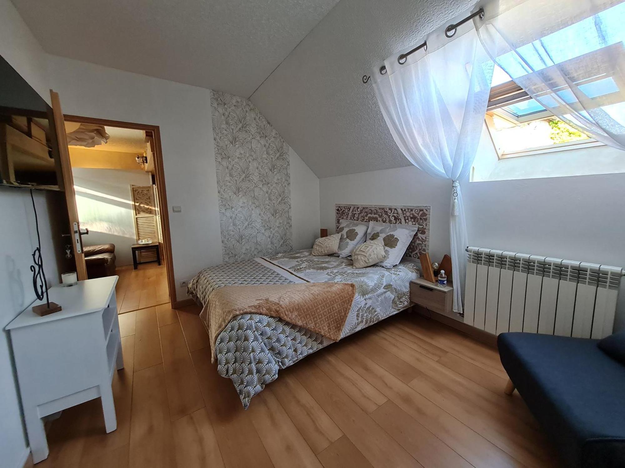 Chez Malia Bed & Breakfast Saint-Nicolas-des-Motets Exterior foto