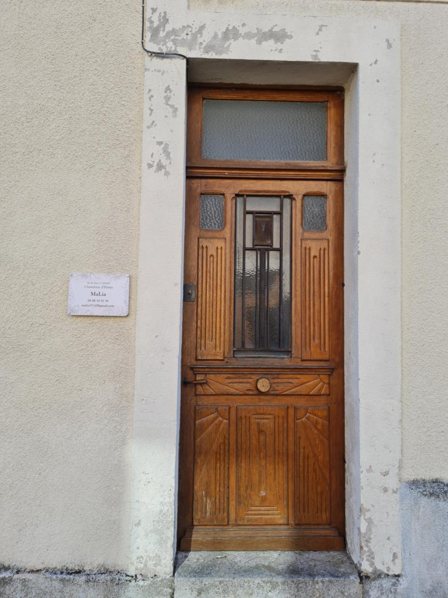 Chez Malia Bed & Breakfast Saint-Nicolas-des-Motets Exterior foto